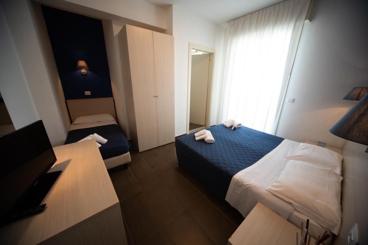 Hotel Alabama Riccione Esterno foto