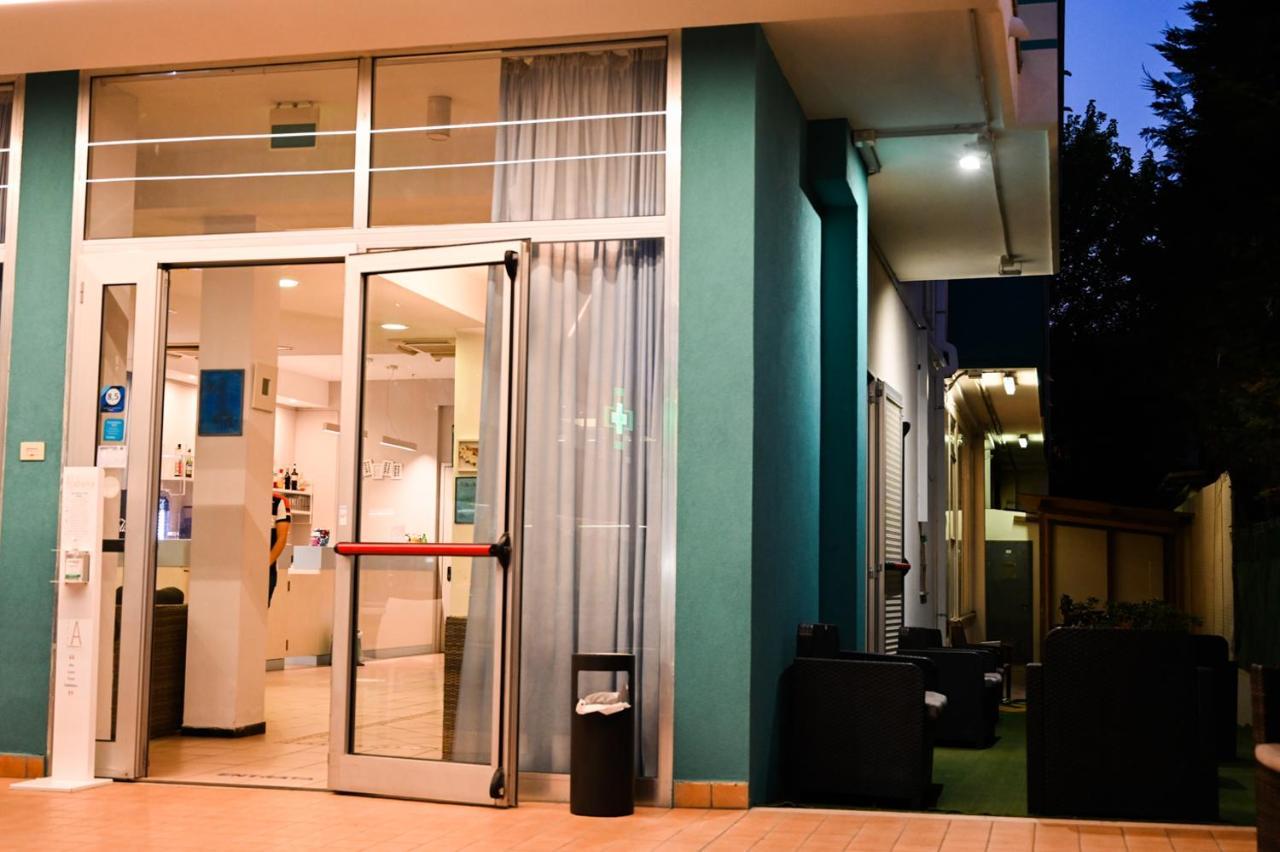 Hotel Alabama Riccione Esterno foto